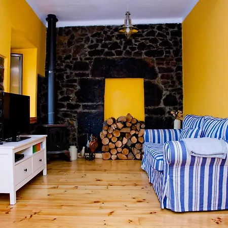 La Casa'l Cantirin 펜션 폴라데레나